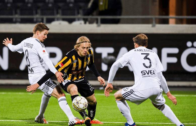 三亿体育体育平台-瑞典中场加盟国际豪门俱乐部