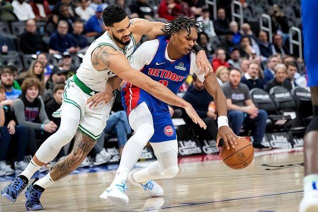 活塞客场大胜国王,迎来两连胜 活塞客场大胜国王,迎来两连胜