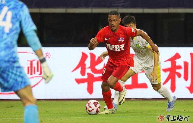 三亿体育体育入口-国安新秀耀眼，联赛表现异常亮眼的简单介绍