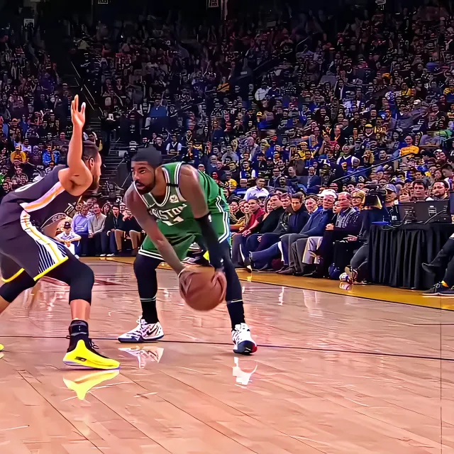 三亿体育体育活动-热门话题！NBA比赛中球员交流心得