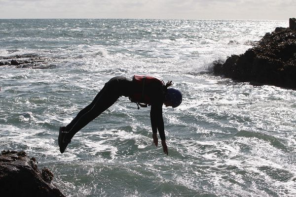 关于美国跳水选手表现惊艳,力争冠军殊荣的信息 关于美国跳水选手表现惊艳,力争冠军殊荣的信息