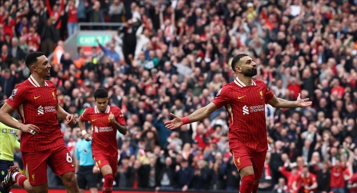 巴萨新援首秀破门，高拉特展示强大攻击力