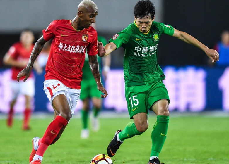 纷呈攻守转换，球队全员集结为赢球而战