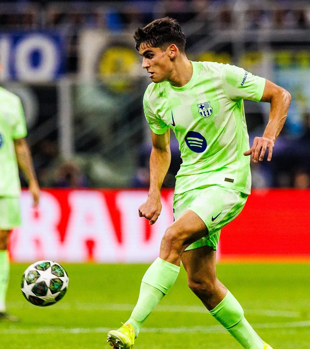 关于巴塞罗那遇困难,主帅现身赛场鼓劲的信息 关于巴塞罗那遇困难,主帅现身赛场鼓劲的信息