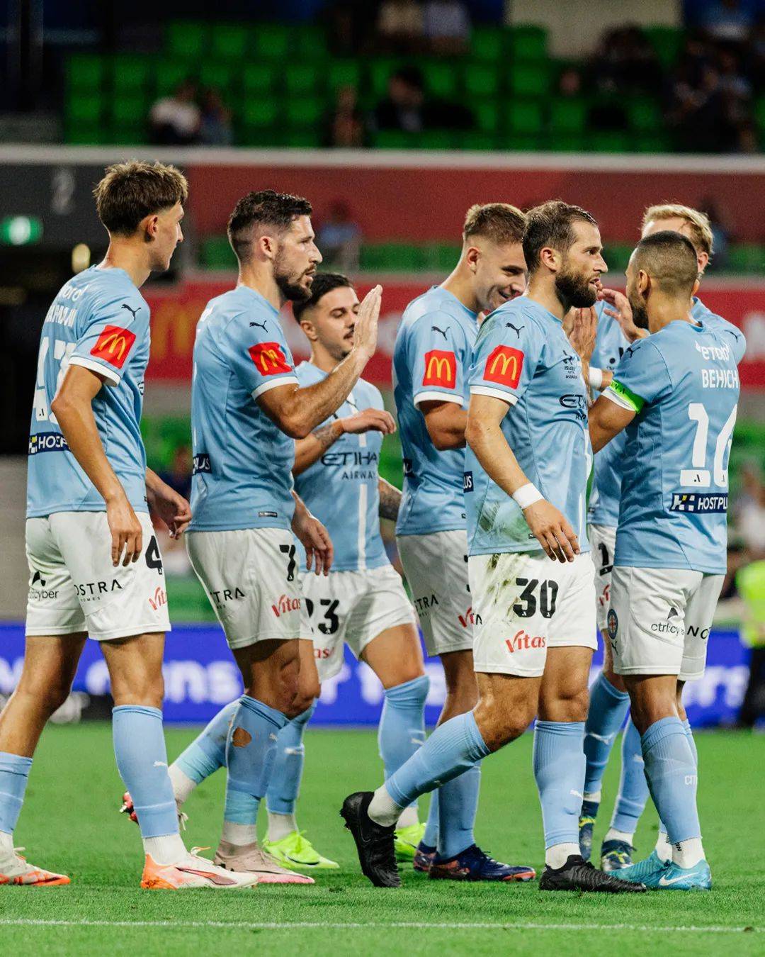 三亿体育体育亚洲官网-澳洲球队在国际赛事中异军突起