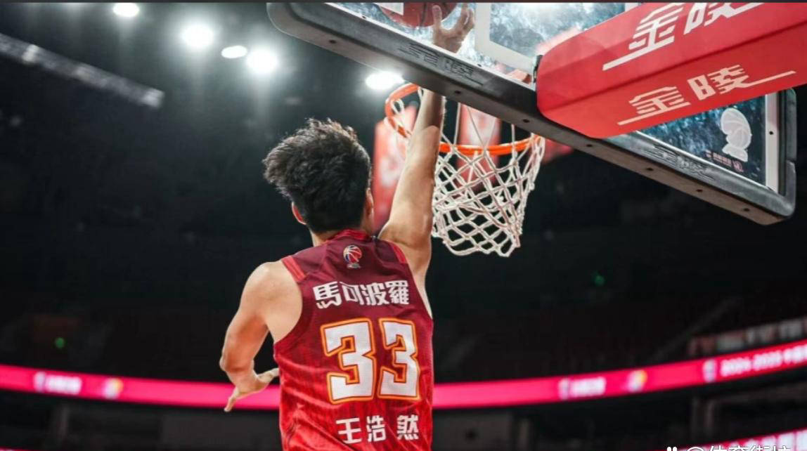 辽宁男篮击败广东，豪取第一胜，争夺季后赛席位呼之欲出的简单介绍