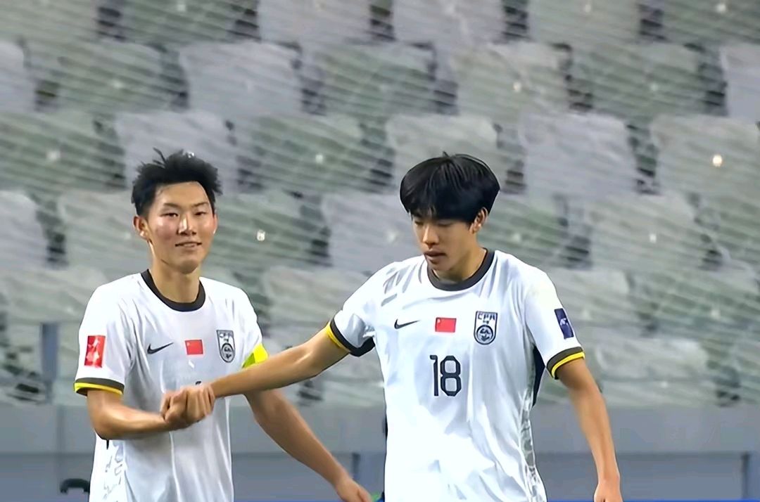 三亿体育体育新闻-球员技艺展现绝佳，赢得现场掌声