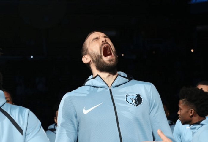 灰熊客场逆转灰熊,终结连败的简单介绍 灰熊客场逆转灰熊,终结连败的简单介绍